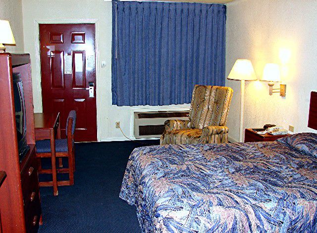 Falcon Executive Inn Zapata Quarto foto